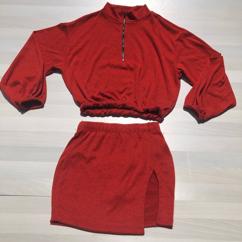 Goodtime USA 2pc Sweater/Skirt Set